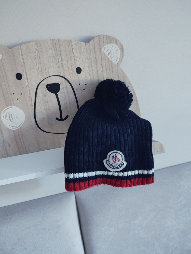 Czapka 3-6 m Moncler